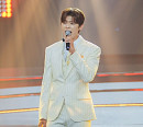 송대관ㆍ홍지민, '미스터로또' 출격…나이 잊은 열정의 무대
