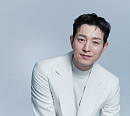 배우 정성일, '메이드 인 코리아' 출연 확정…현빈ㆍ정우성과 호흡
