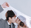 '10월 결혼' 현아♥용준형, 웨딩 화보 공개…애정 듬뿍 힙한 예비 부부