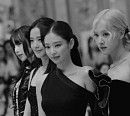 블랙핑크, 데뷔 8주년 기념 행사 비하인드 공개 "뜻깊은 날 함께할 수 있어 행복"
