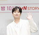 이찬원 "'잘생긴 트롯' 넘버원 김동호…노래하는 것 보고 반해"