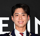 박보검, 이영지 이어 '더 시즌즈' 차기 MC 발탁