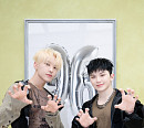 세븐틴 호시X우지 새 앨범 'BEAM', 발매 당일 음반 차트 1위