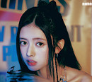 NiziU(니쥬), 신보 개별 콘셉트 이미지 속 도도한 매력