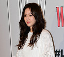 한지민♥잔나비 최정훈 커플, 산불 피해 지원 기부 각각 동참