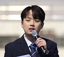 이찬원, '뽈룬티어' vs 강원 연합 풋살 대결 열정 중계