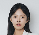 정윤혜, 골든문 엔터테인먼트 전속계약…새로운 도약 예고