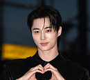 [비즈 포토] 변우석, 포토월 빛낸 훈훈 비주얼