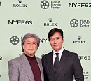 '어쩔수가없다', 뉴욕도 사로잡았다