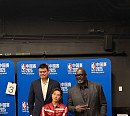헨리, NBA 경기 하프타임 공연 출격…글로벌 만능 행보