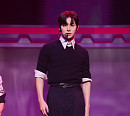 황민현, 팬미팅 '도화원' 성료…미발매 신곡 'Truth' 깜짝 공개