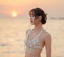 블랙핑크 리사, 시선 강탈 비키니…인어공주 비주얼