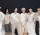 엑스디너리 히어로즈, 6인 6색 우주 항해사…신비로운 콘셉트 완벽 소화