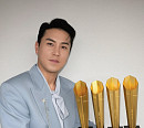 장민호, ‘K-트롯 어워즈’ 휩쓴 만능 엔터테이너
