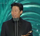 [종합] '왕과 사는 남자' 유해진·'김부장 이야기' 류승룡, '2026 백상' 대상 석권