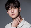 고경표, ‘놀러코스터’ 막내로 예능 컴백