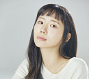 [윤준필의 시선] '모두가 자신의 무가치함과 싸우고 있다' 박예니, 간극을 연기하는 배우