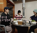 [종합] '꽃보다 청춘' 제주도 흑돼지 먹방으로 종영…후속 '스트릿 레스토랑 파이터'