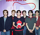 엔하이픈, WHO와 손잡고 글로벌 선행…직접 헌혈 동참