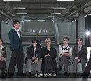 세븐틴 '돈't Lie', 3년 만에 재개…치열한 수싸움