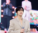 '뉴스룸' 안효섭 "불안과 친해져야 성장, 배우 목표는 날 못 알아보는 것"