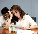 ‘마마’ 송윤아, 첫 대본 리딩 어땠나… 6년 공백 무색 ‘캐릭터 완벽 소화’