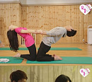 '우리결혼했어요' 홍종현 유라, 커플 핫요가로 교감↑…엉덩이 얼굴로 향하자 당황 '후끈'