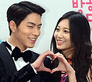 [포토]MBC 방송연예대상, 홍종현-유라 '사랑에 빠졌어요'