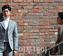박보검 '내가 봐도 잘생겼네'