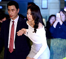[BZ포토] 채수빈, 짧은 스커트가 불안해~
