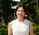 [BZ포토] 김희애, 뜨거운 태양보다 빛나는 미모