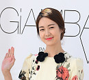 [BZ포토] 이요원, 욱다정과는 180도 다른 반전 미소