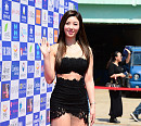 [BZ포토] 유승옥, 가릴 곳만 가린 파격 시스루 패션