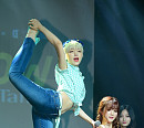 [BZ포토] 타히티 아리, 보고도 믿기지 않는 다리 찢기