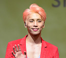[BZ포토] 종현, 머리에 꽃물 들였네