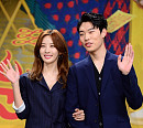 [BZ포토] 이청아-류준열, 미소가 닮았네~