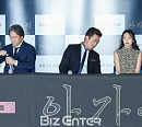 [BZ포토] 박찬욱 감독, 하정우, 김민희, 떨리는 마음 어쩔수 없네요.