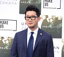 [BZ포토] 어반자카파 박용인, 멋스러운 안경