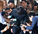 [BZ포토] 유상무, 성폭행 논란에 고개 숙여 사과