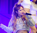 [BZ포토] EXID LE, 청바지 속 망사 스타킹