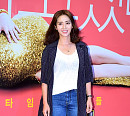 [BZ포토] 송윤아, 편안한 차림에도 아름다워