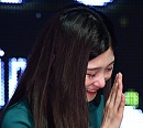 [BZ포토] 다이아 채연, 닭똥같은 눈물을 뚝뚝