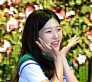 [BZ포토] 다이아 채연, 심쿵 꽃받침