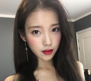 '국민 여동생 맞아?'…아이유, 고혹적인 여신 자태