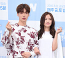[BZ포토] 안재현-손나은, 안구정화 커플