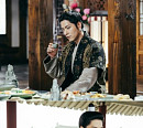 ‘달의 연인’ 홍종현, 냉혈 야망男 변신..리즈 갱신 예고