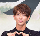 [BZ포토] 이준기, 시크하게 하트 발사