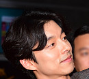 [BZ포토] 공유, 당겨보고 싶은 조각외모