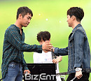 [BZ포토] 박재정-박시환, '멜포캠'에서 만난 슈스케5 TOP2