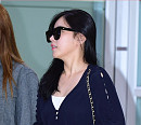 [BZ포토] 티아라 소연, '아이폰7' 손에 꼭 쥐고